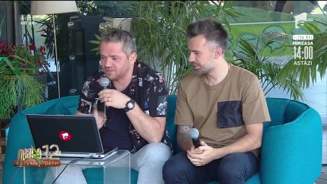 Smiley News. Au spart tot! Excavatorul uitat într-un sens giratoriu nou construit din Drobeta-Turnu Severin