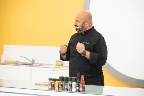 Pare simplu, dar chefii au izbucnit în râs. Ce preparat trebuie să facă chefii pentru a patra amuletă