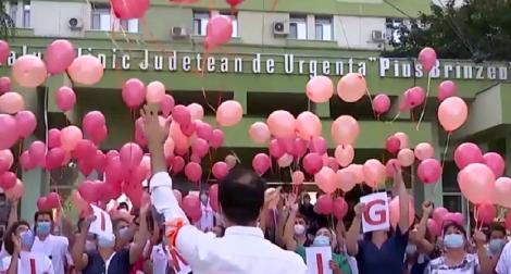 Zeci de clădiri din toată țara s-au colorat în portocaliu, de Ziua Mondială a Siguranței Pacientului