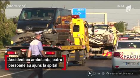 Accident cu ambulanța în Ploieşti, patru persoane au ajuns la spital