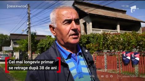 Cel mai longeviv primar se retrage după 38 de ani