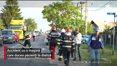 Accident cu o mașină care ducea pacienți la dializă, la ieşirea din Târgovişte