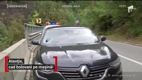 Atenţie, cad bolovani! O tânără a fost rănită pe Valea Jiului