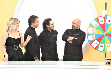 Brânză, ienibahar și picioare de broască - tema luptei pentru a 15 a amuletă "Chefi la cuțite"