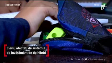 Elevii, tot mai afectați de sistemul de învătământ de tip hibrid