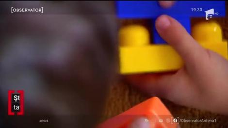 8000 de copii români își caută părinți