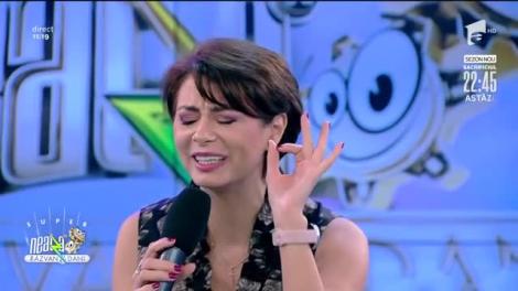 Adriana Antoni cântă piesa Cât ar fi viața de grea, la Neatza cu Răzvan și Dani