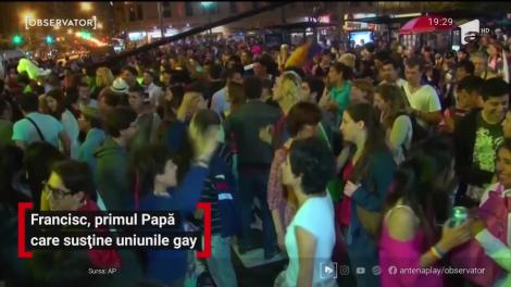 Papa Francisc sprijină căsătoriile civile între persoanele de acelaşi sex