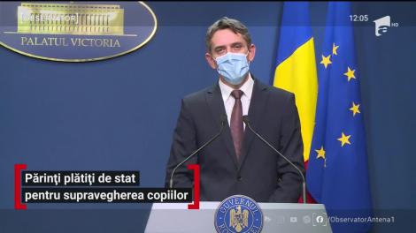 Părinți plătiți de stat pentru supravegherea copiilor