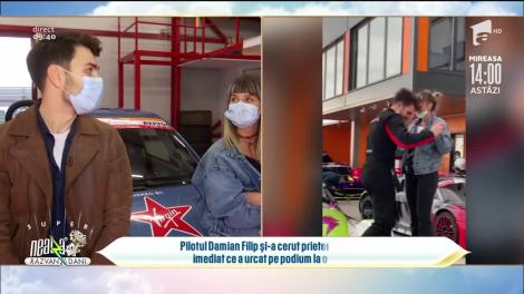 Pilotul Damian Filip, cerere în căsătorie pe podiumul de premiere la curse