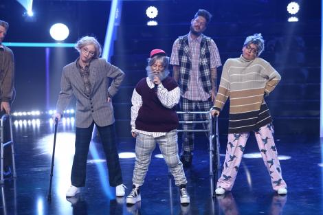 AMI se transformă în Tones and I - "Dance Monkey", la Te cunosc de undeva!