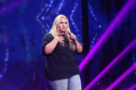 Cum a fost cucerit Mihai Bendeac de blonda glumeață: M-am spălat de dimineață pe picioare. Sunt pregătită pentru tine!