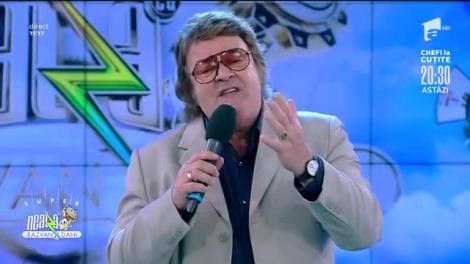Adrian Romcescu cântă piesa Nu pleca, fericirea mea, la Neatza cu Răzvan și Dani