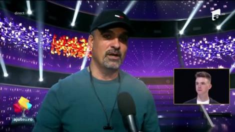 Aurelian Temișan se transformă în Tom Jones și cântă piesa Kiss