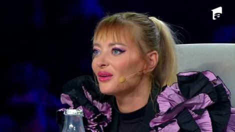 iUmor 1 decembrie 2020 Roast Istoric. Elena Ceaușescu urcă pe scena iUmor pentru un strop de politică ce stârnește hohote de râs