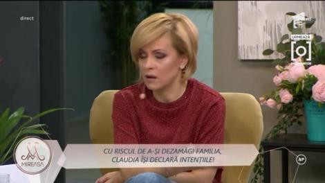 Teodora și Claudia, discuție telefonică în direct: Mama ta este dărâmată!