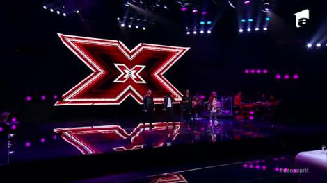 X Factor 3 decembrie 2020. 4Sure, energici și uniți pe scenă în Bootcamp. Florin Ristei s-a ridicat de pe scaun ca să-i susțină