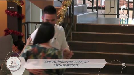 Dans și muzică în casa Mireasa! Concurenți au parte de cel mai tare concurs de karaoke