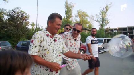 Shift și What's Up, răzbunare udă pentru Nea Mărin: Fuga e rușinoasă, dar e sănătoasă