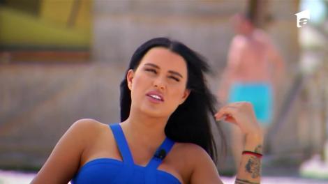 Daniela Crudu, atac de panică de la un pui de găină!