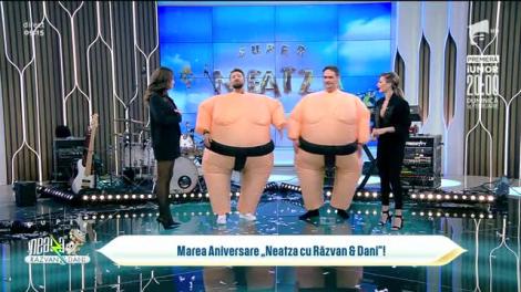 Rațele și vânătorii în costume de sumo! Concurs super amuzant cu Răzvan, Dani, Ana Baniciu și Raluka