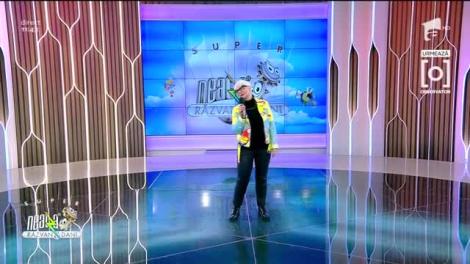 Monica Anghel cântă, la Neatza, piesă "Ne iubește cineva"