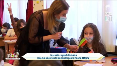 La școală, cu gândul la mamă. Cele mai sincere urări ale elevilor pentru ziua de 8 Martie