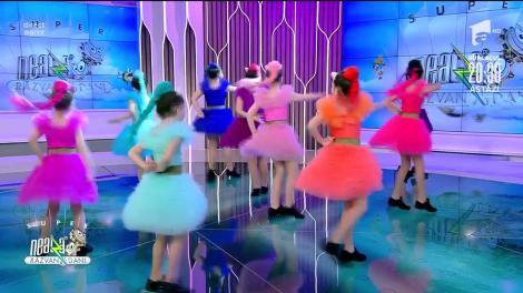 Trupa Dinamic de la Palatul Național al Copiilor, spectacol în platoul de la Neatza cu Răzvan și Dani