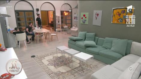 Băieții și-au petrecut o noapte cu fetele! Liviu este gelos!