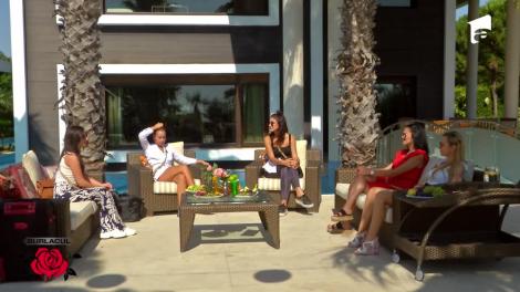 Alexandra, Melissa şi Ana le-au povestit fetelor ramăse la Istanbul despre date-urile cu Andi din Cappadocia