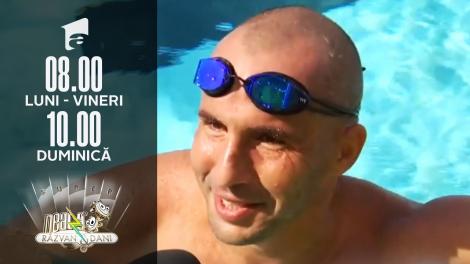 Omul recordurilor, moment spectaculos. Sportivul va înota 100 de kilometri într-o piscină!