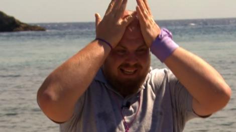 Istvan Kozocsa, probleme de comunicare cu grecii