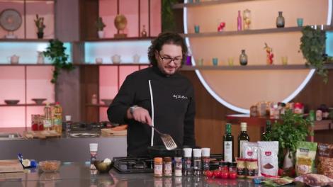 Chef-ul rețetelor: Florin Dumitrescu prepară ”Philly Cheese Steak”