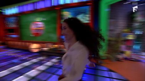 Ești mai deștept decât un copil de clasa a V-a? | Sezonul 2, 26 februarie 2024. Mădălina s-a retras după ce educația tehnologică i-a dat bătăi de cap