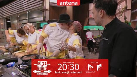 Chefi la cuțite | Sezonul 13, 22 aprilie 2024. Sărut pătimaș între Mario și Regina Întunericului! Concurentul a făcut ochii mari când a realizat ce s-a întâmplat