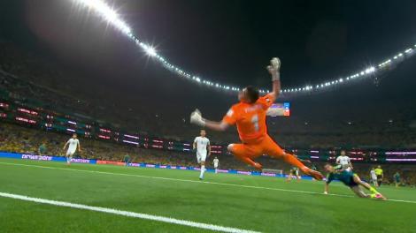 Gol magnific &icirc;nscris de Munoz (min. 41)| Uzbekistan - Columbia