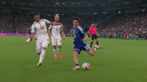 Kamada deschide scorul din fața porții, după pasa lui Nakamura (min. 4) | Tunisia - Japonia