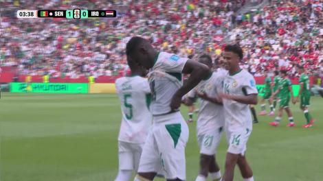 Abdoulaye Seck deschide scorul cu o lovitură de cap (min. 4) | Senegal - Irak