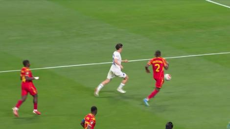 Eldor Shomurodov deschide scorul, după pasa lui Abbosbek Fayzullaev (min. 10) | RD Congo - Uzbekistan