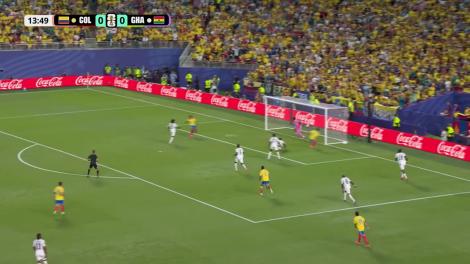 Jhon Arias &icirc;nscrie din prima după centrarea perfectă a lui Luis Javier Suarez (min. 14)  | Columbia - Ghana
