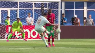 GOL! Kylian Mbappe deschide scorul cu un șut direct la vinclu | Franța - Maroc