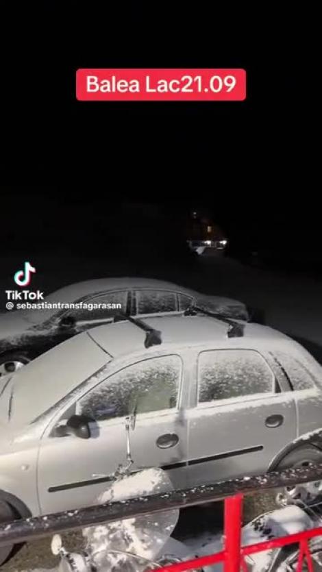 Prima ninsoare din acest an la B&acirc;lea Lac. Imagini cu zăpada deja depusă