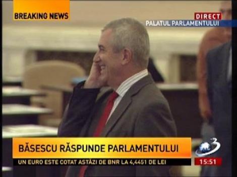 Traian Băsescu nu participă la şedinţa de la Palatul Parlamentului, pentru validarea Guvernului