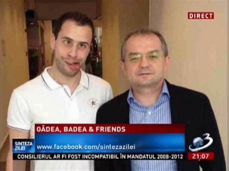 Tânărul care s-a strâmbat într-o poză alături de Emil Boc, la Antena 3