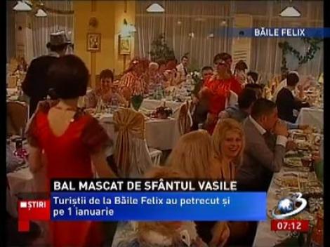 Bal mascat de Sfântul Vasile la Băile Felix