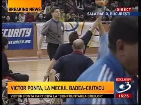 Mircea Badea a oferit un interviu în timpul pauzei dintre reprize