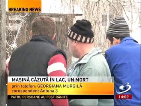 O maşină a căzut într-un lac din judeţul Călăraşi. Şoferul maşinii a murit