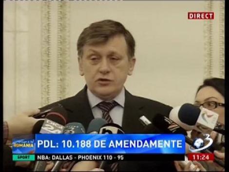 Crin Antonescu: PNL nu va rămâne niciodată fără reacţie dacă preşedintele ţării va încălca Constituţia
