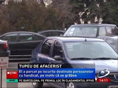 Un om de afaceri a intrat cu maşina printr-un grup de protestatari, la Prefectura Prahova