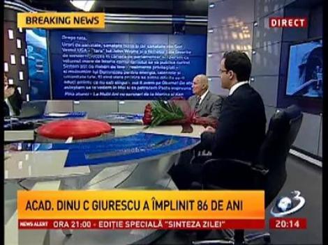 Punctul de întâlnire: Mihai Gâdea l-a felicitat personal pe academicianul Dinu C. Giurescu